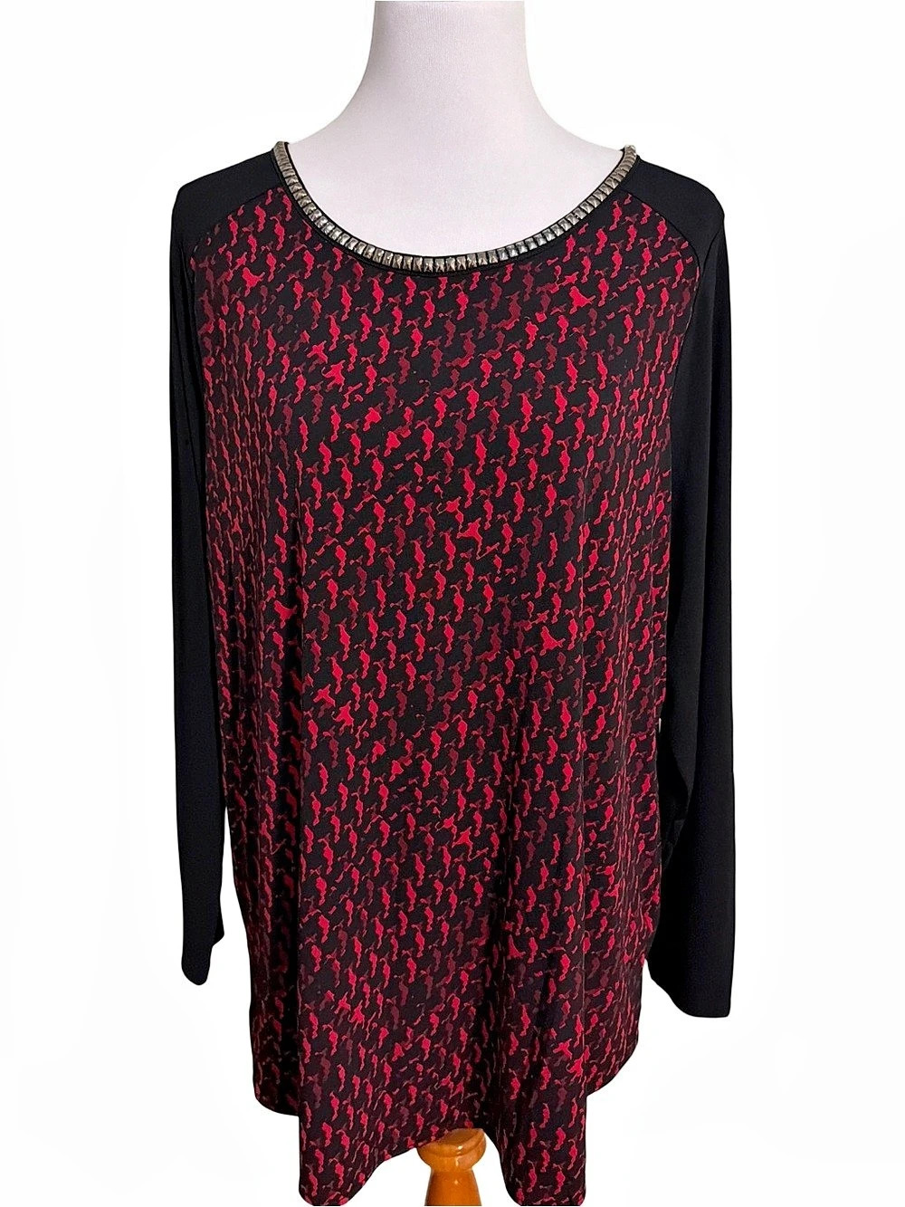 Worthington Red & Black Abstract Print Long Sleeve Tunic